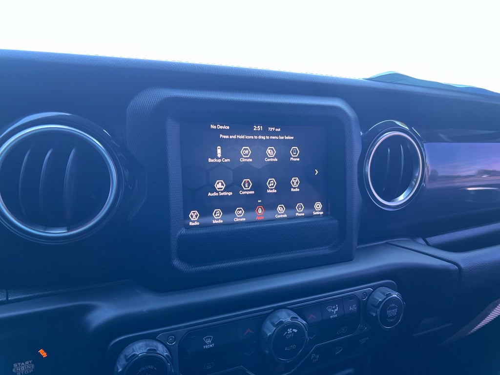 2021 Jeep Wrangler Unlimited Sahara Altitude