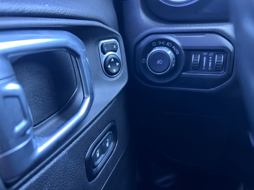 2021 Jeep Wrangler Unlimited Sahara Altitude