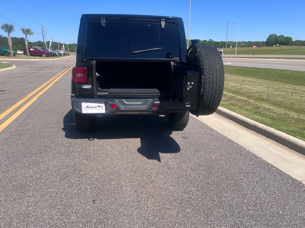 2021 Jeep Wrangler Unlimited Sahara Altitude