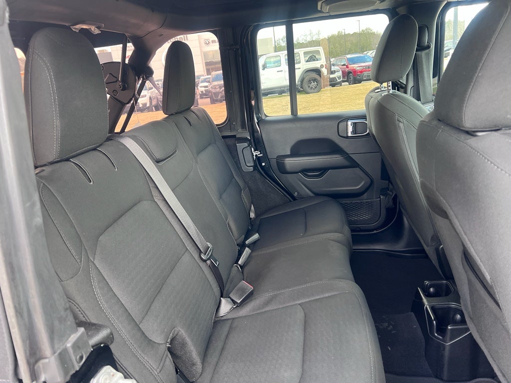 2021 Jeep Wrangler Sahara 4x4