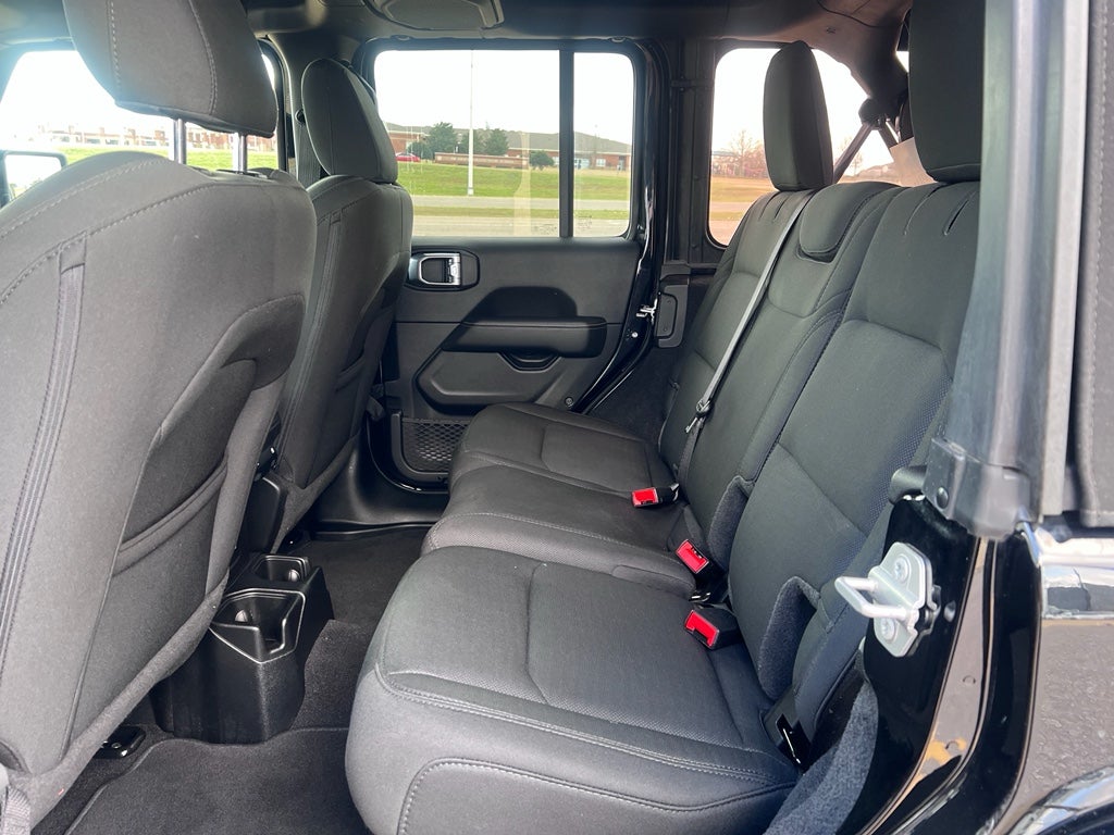 2021 Jeep Wrangler Sahara 4x4