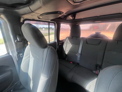 2018 Jeep Wrangler Sahara 4x4