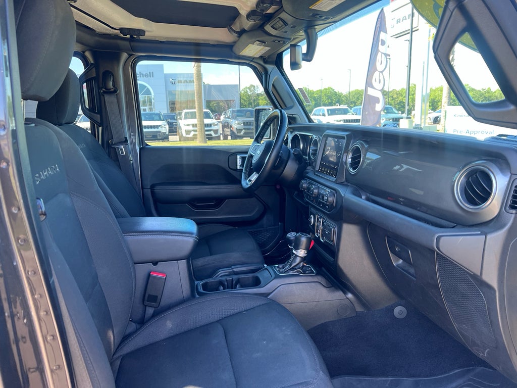 2023 Jeep Wrangler 4-Door Sahara 4x4