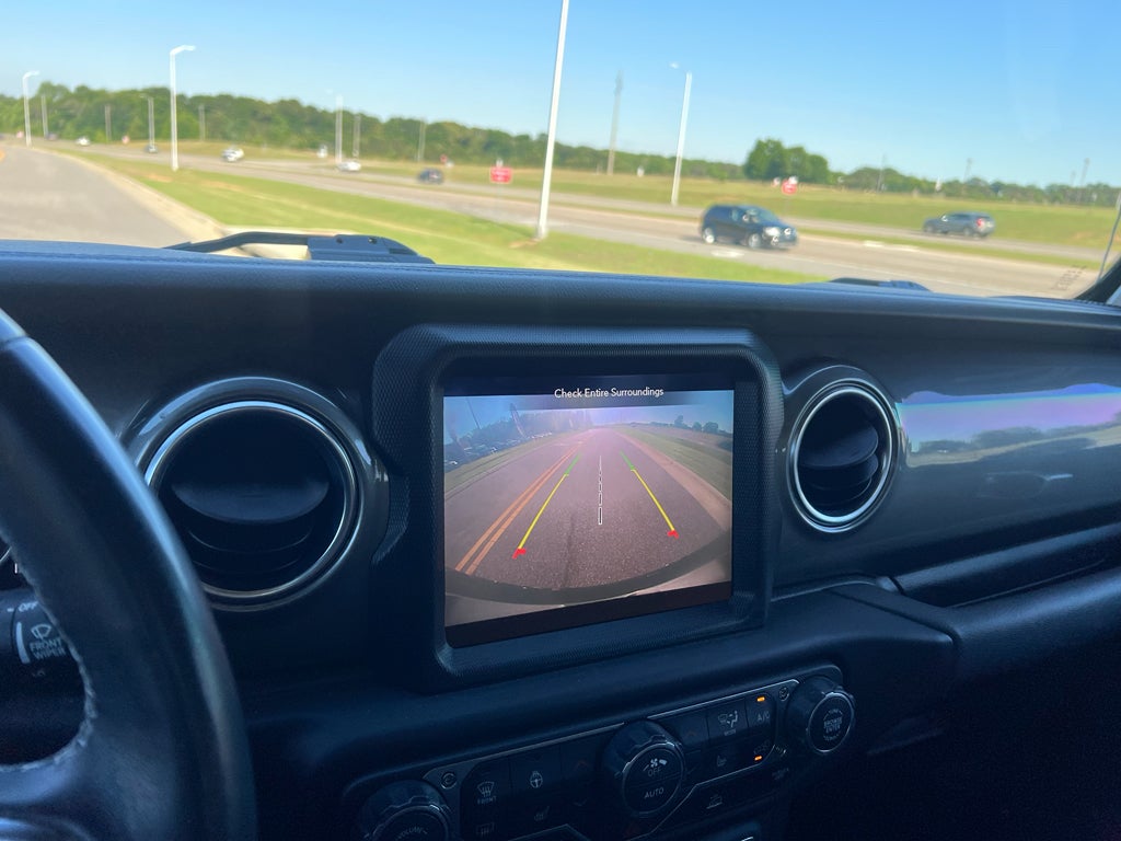 2023 Jeep Wrangler 4-Door Sahara 4x4