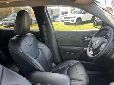 2021 Jeep Cherokee Latitude Lux FWD