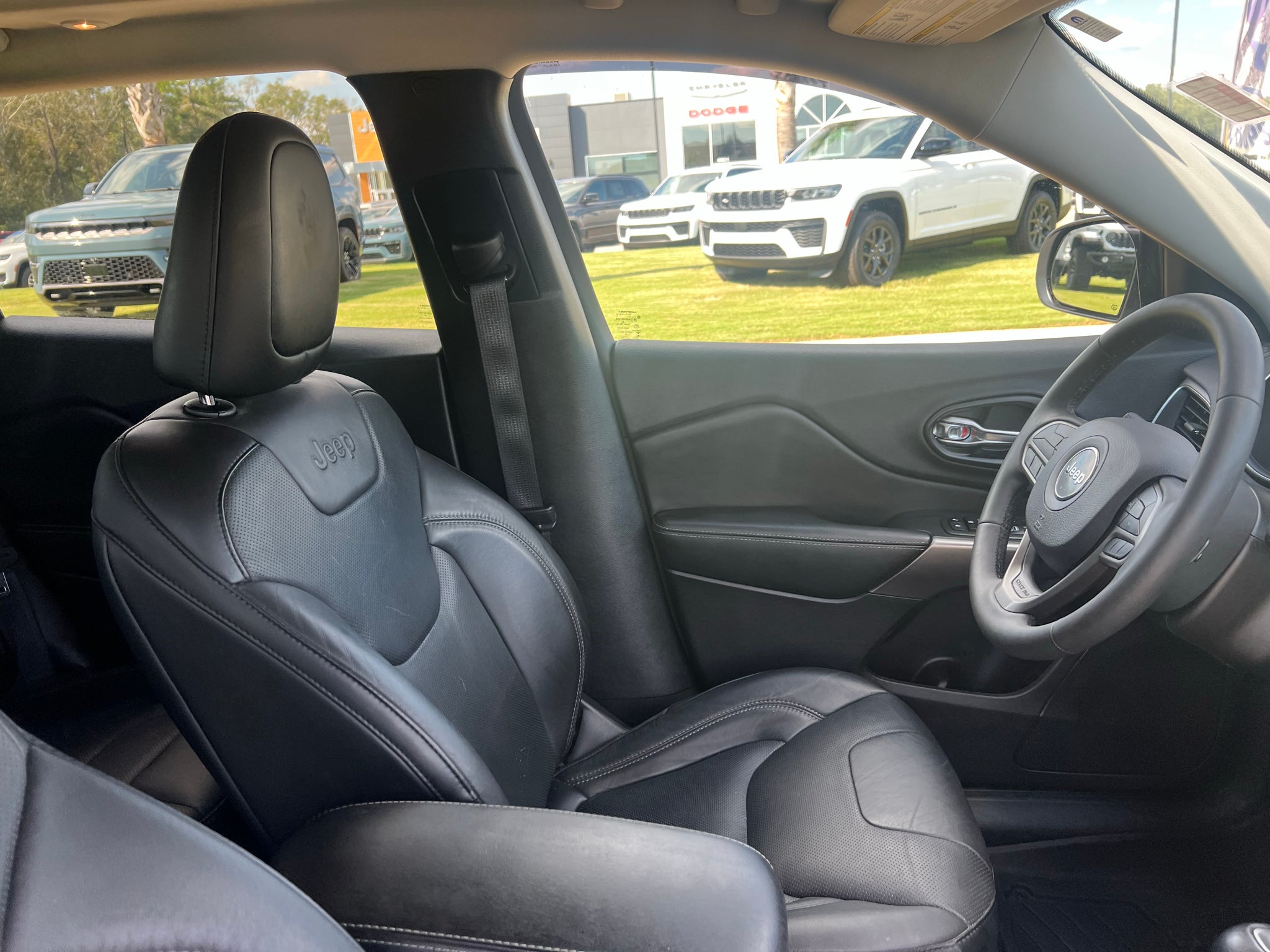 2021 Jeep Cherokee Latitude Lux FWD
