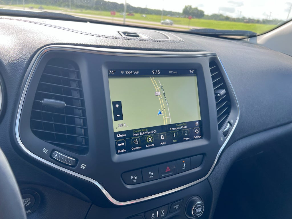 2023 Jeep Cherokee Altitude Lux