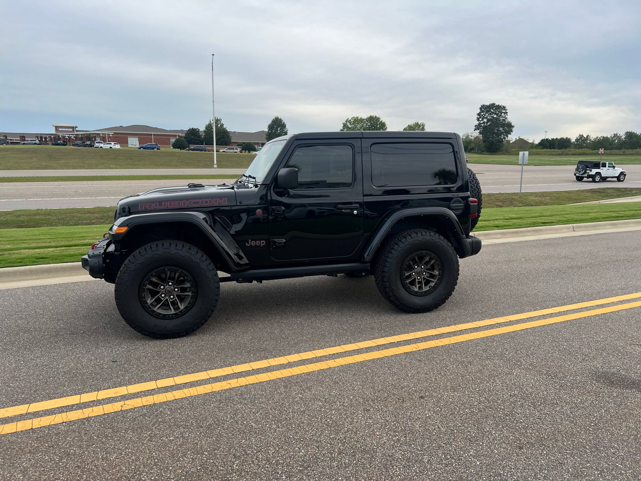 2024 Jeep Wrangler 2-Door Recon 4x4