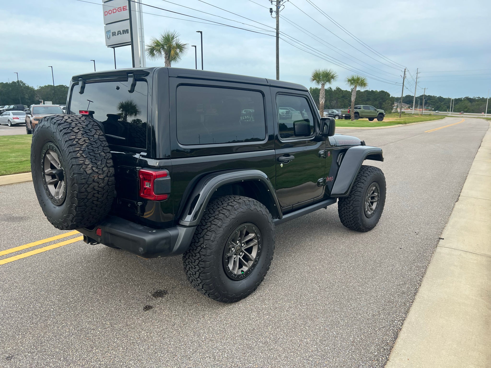 2024 Jeep Wrangler 2-Door Recon 4x4