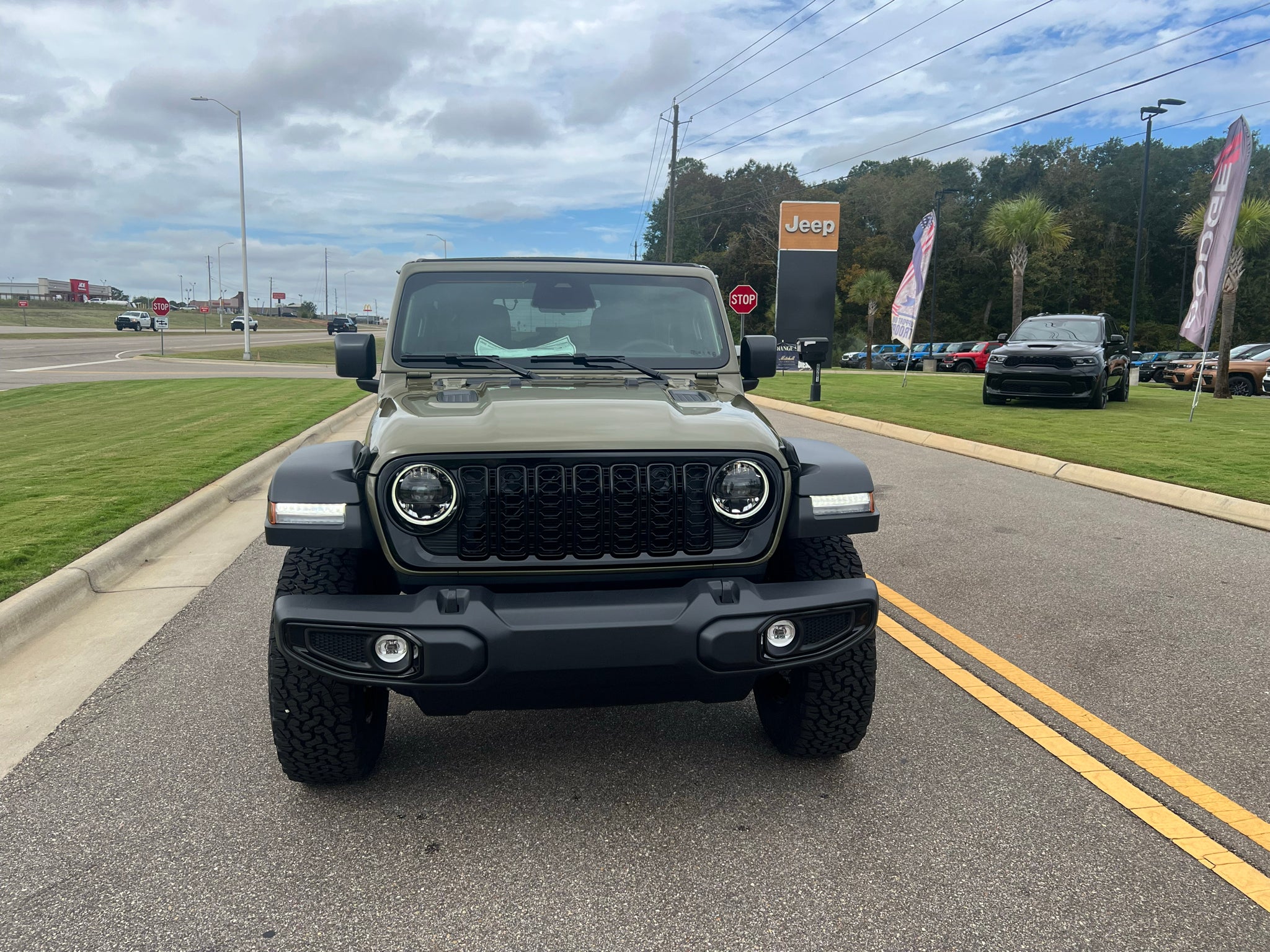 2027 Jeep Wrangler WRANGLER 4-DOOR WILLYS