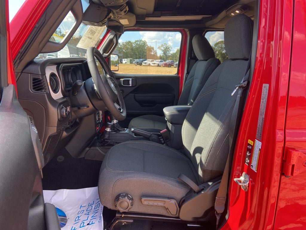 2025 Jeep Wrangler Willys