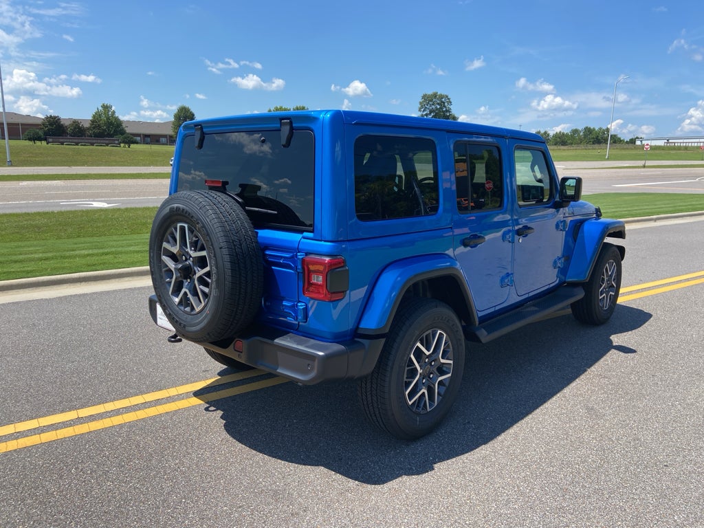 2025 Jeep Wrangler WRANGLER 4-DOOR SAHARA