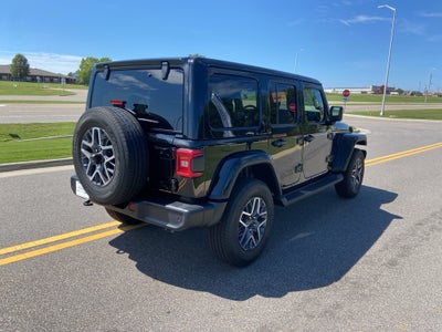 2025 Jeep Wrangler WRANGLER 4-DOOR SAHARA