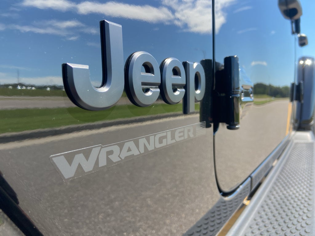 2025 Jeep Wrangler WRANGLER 4-DOOR SAHARA