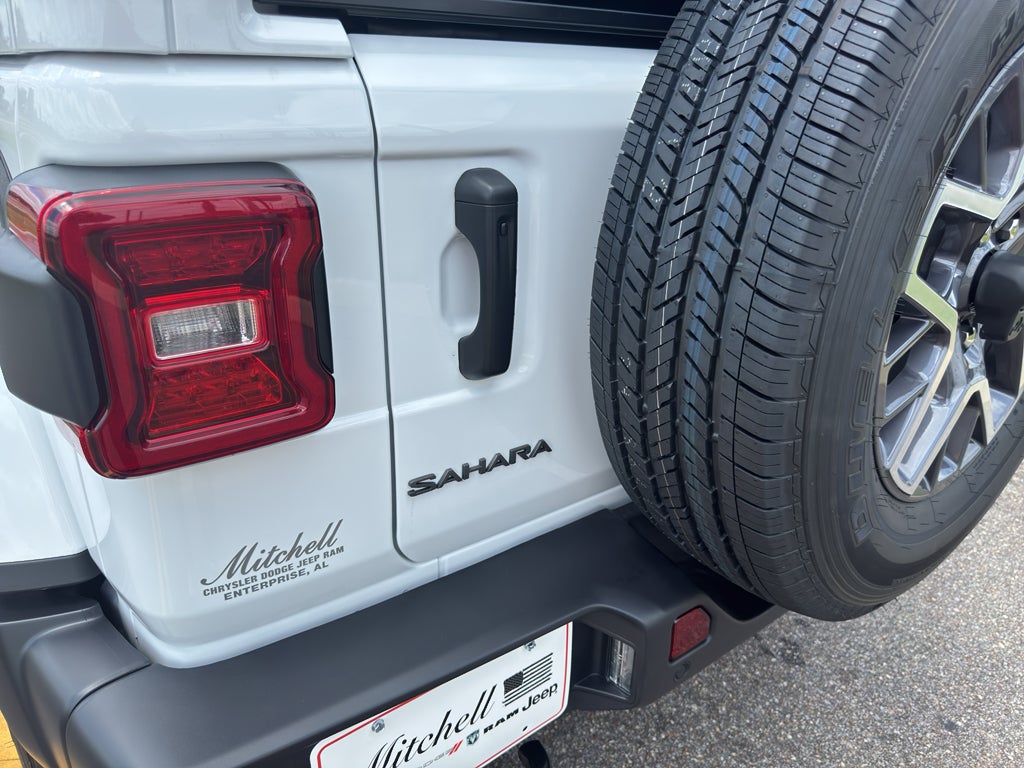 2025 Jeep Wrangler WRANGLER 4-DOOR SAHARA