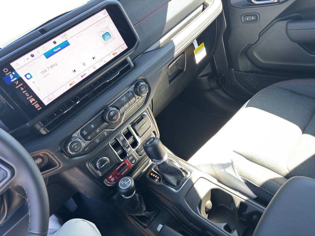 2025 Jeep Wrangler WRANGLER 4-DOOR RUBICON