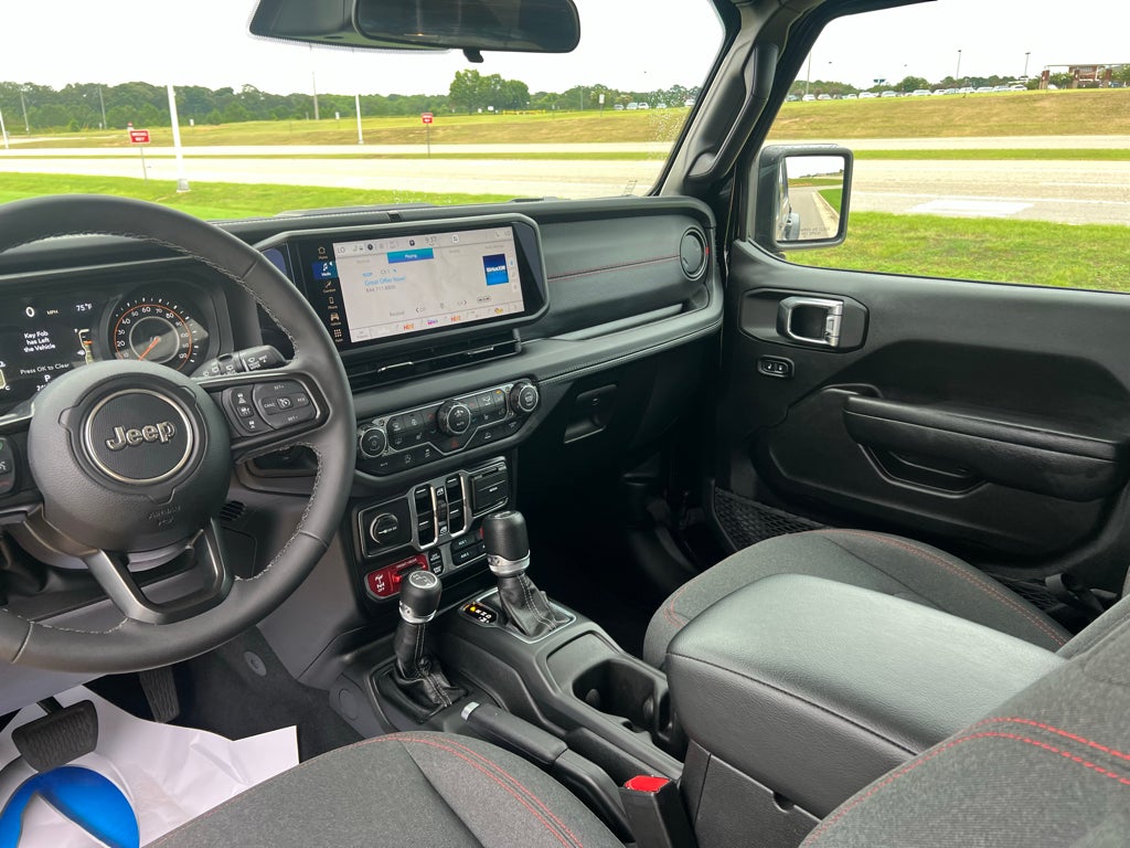 2025 Jeep Wrangler 4-Door Rubicon 4x4