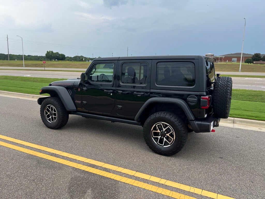 2025 Jeep Wrangler 4-Door Rubicon 4x4