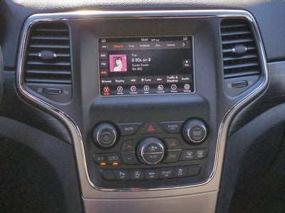 2021 Jeep Grand Cherokee Laredo E 4x2