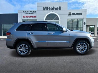 2021 Jeep Grand Cherokee Laredo E 4x2