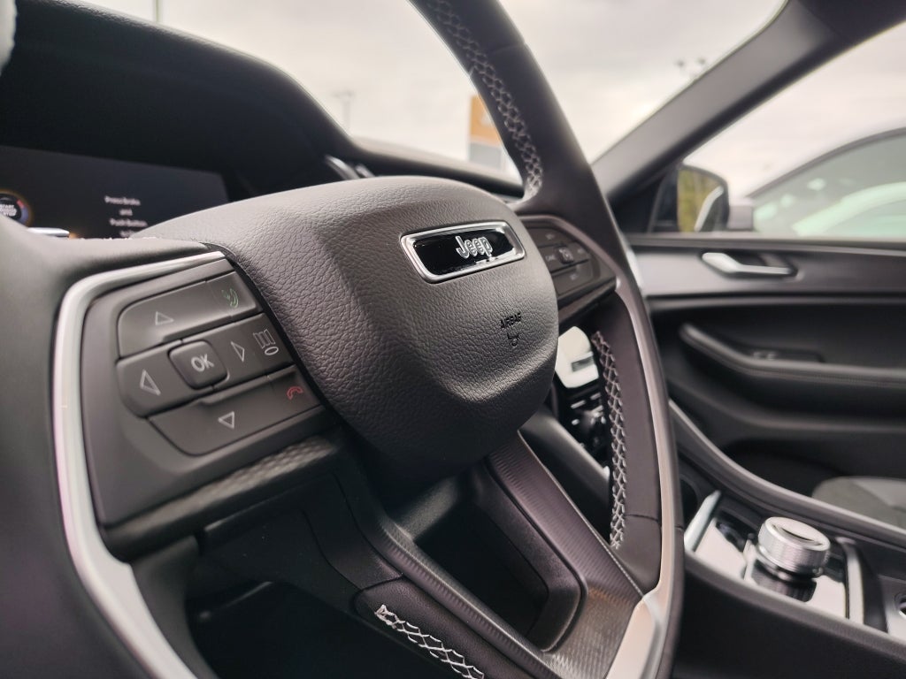 2025 Jeep Grand Cherokee GRAND CHEROKEE ALTITUDE X 4X2