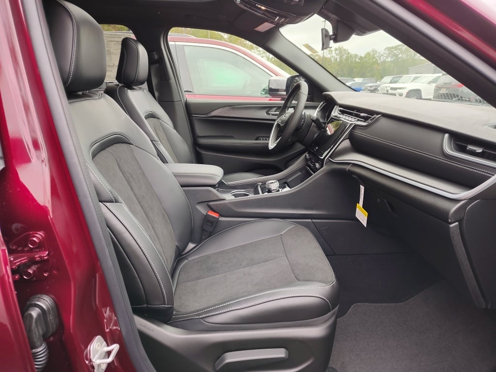 2025 Jeep Grand Cherokee GRAND CHEROKEE ALTITUDE X 4X2