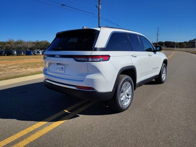 2025 Jeep Grand Cherokee GRAND CHEROKEE LAREDO X 4X2