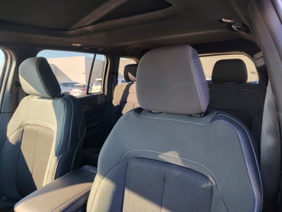 2025 Jeep Grand Cherokee GRAND CHEROKEE LAREDO X 4X2