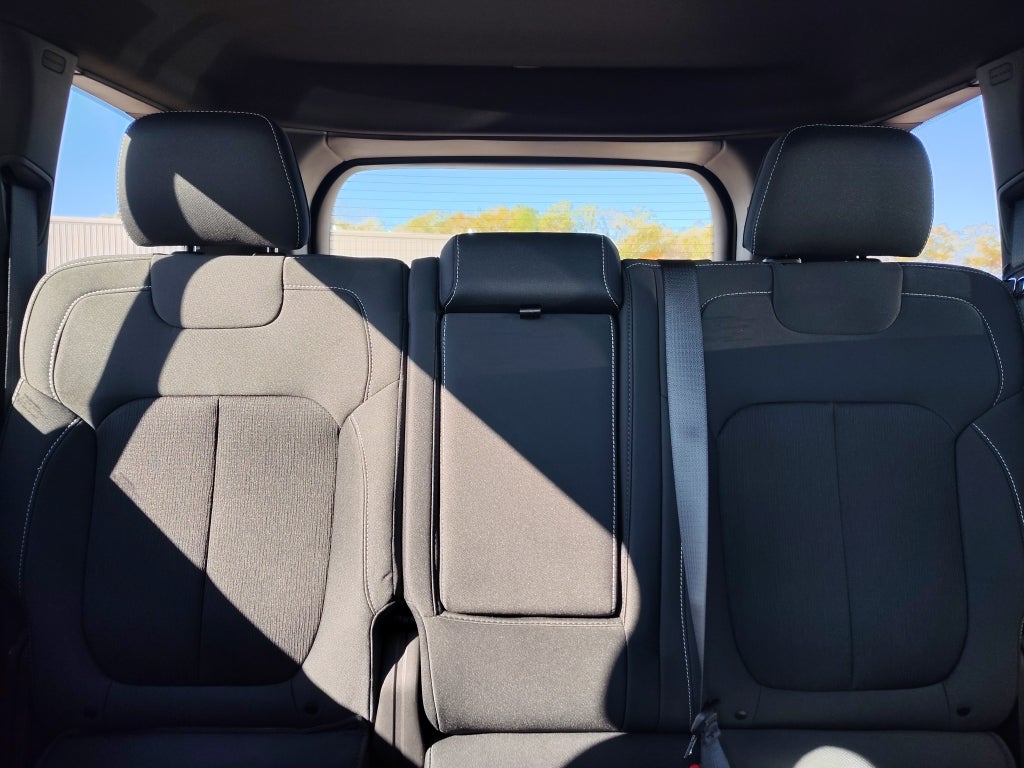 2025 Jeep Grand Cherokee GRAND CHEROKEE LAREDO X 4X2