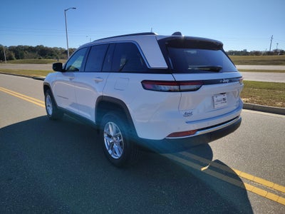 2025 Jeep Grand Cherokee GRAND CHEROKEE LAREDO X 4X2