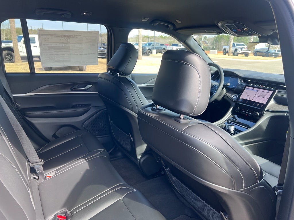 2025 Jeep Grand Cherokee GRAND CHEROKEE LIMITED 4X2