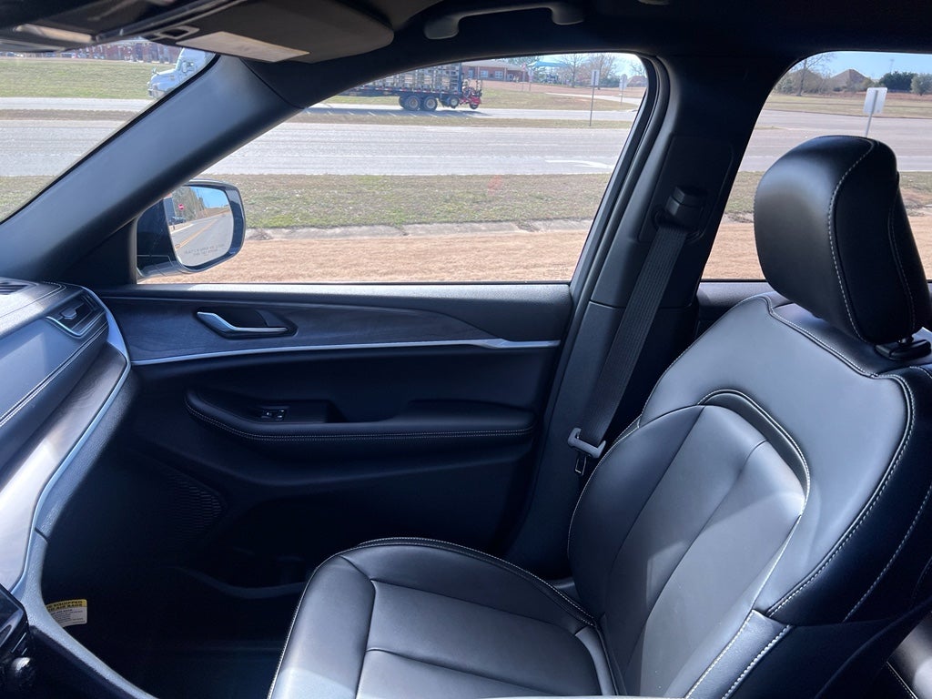 2025 Jeep Grand Cherokee GRAND CHEROKEE LIMITED 4X2