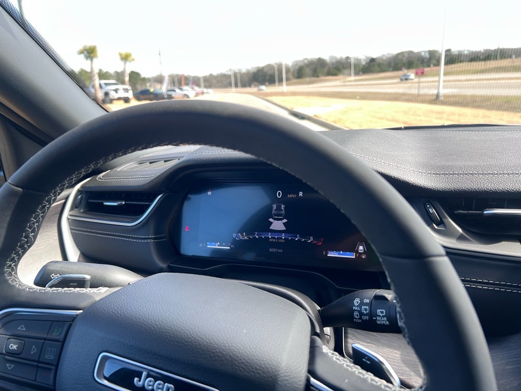 2025 Jeep Grand Cherokee GRAND CHEROKEE LIMITED 4X2