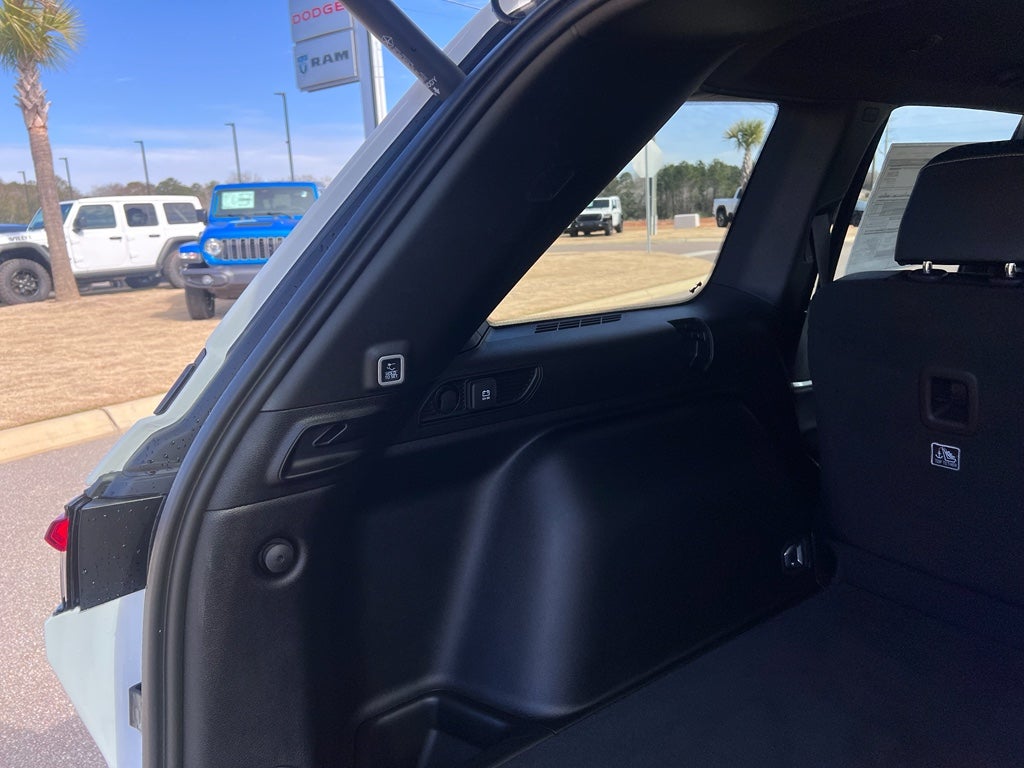 2025 Jeep Grand Cherokee GRAND CHEROKEE LIMITED 4X2