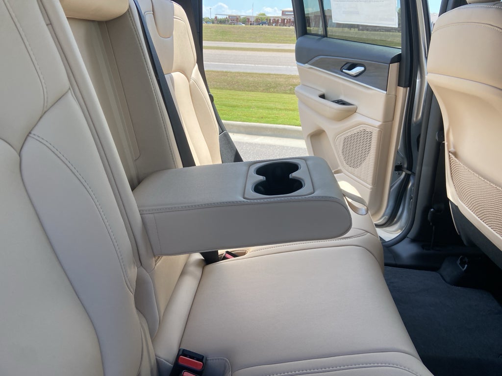 2025 Jeep Grand Cherokee GRAND CHEROKEE LIMITED 4X2