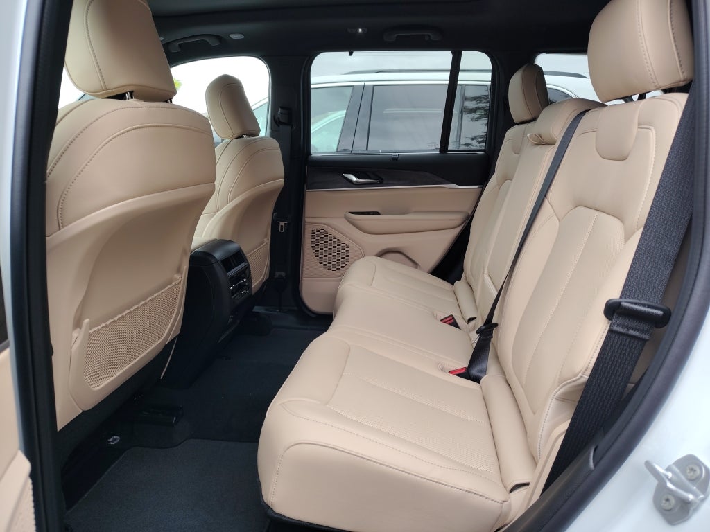 2025 Jeep Grand Cherokee GRAND CHEROKEE LIMITED 4X2