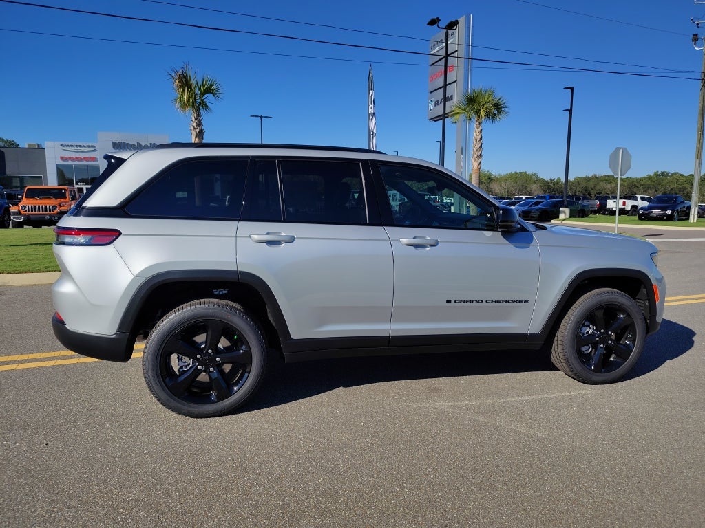 2025 Jeep Grand Cherokee GRAND CHEROKEE LIMITED 4X2
