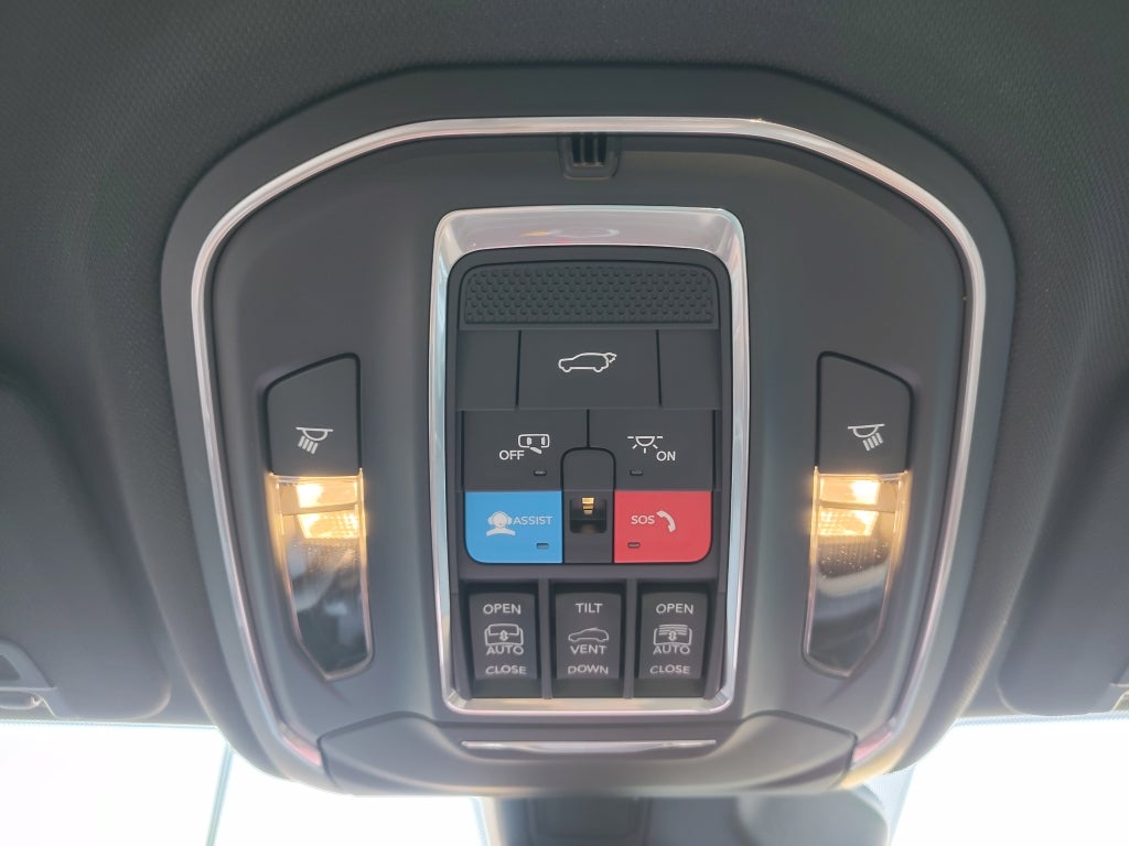 2025 Jeep Grand Cherokee GRAND CHEROKEE LIMITED 4X2