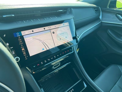 2027 Jeep Grand Cherokee GRAND CHEROKEE LIMITED 4X2