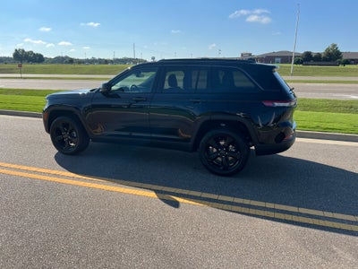 2027 Jeep Grand Cherokee GRAND CHEROKEE LIMITED 4X2