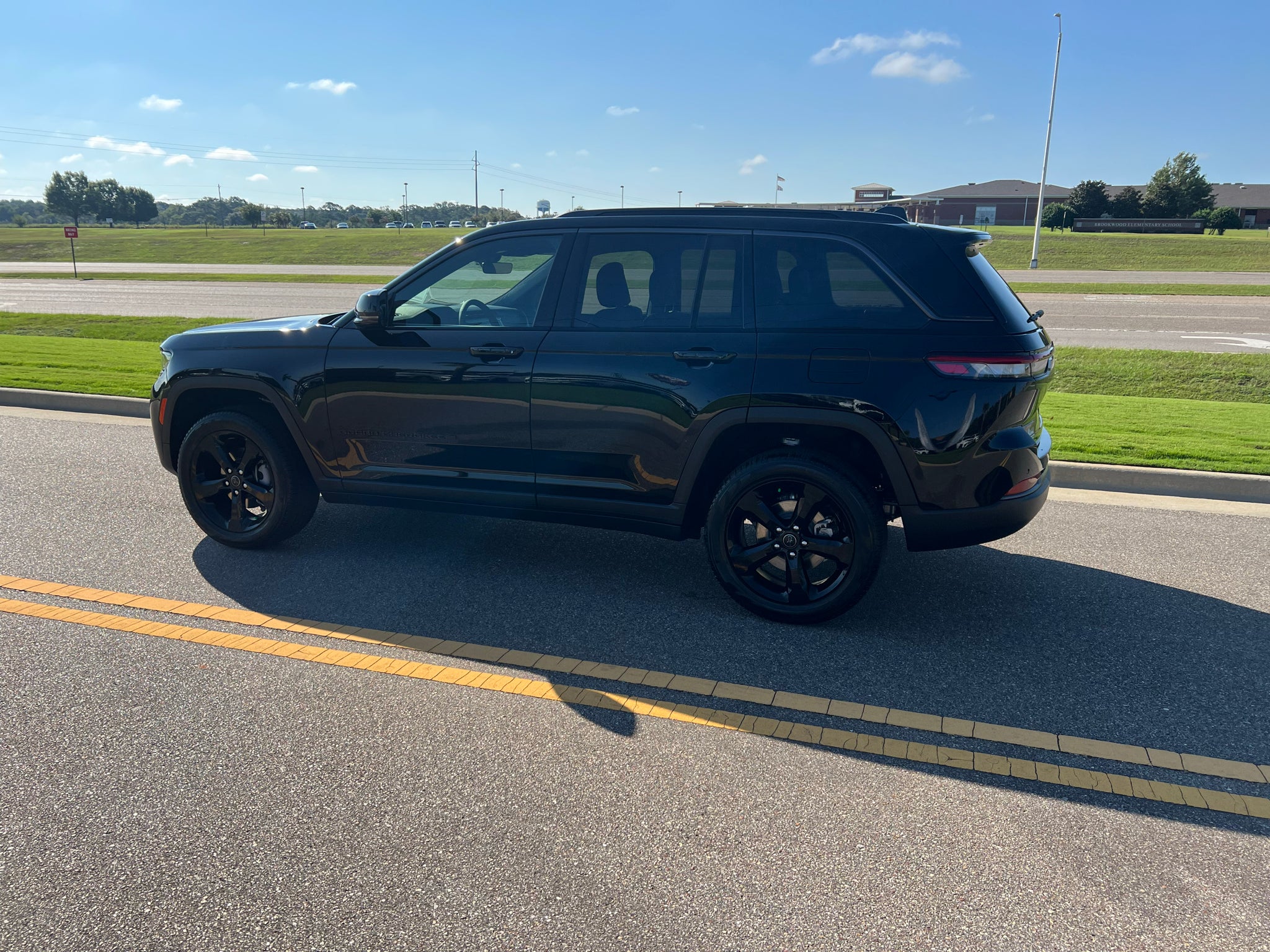 2027 Jeep Grand Cherokee GRAND CHEROKEE LIMITED 4X2