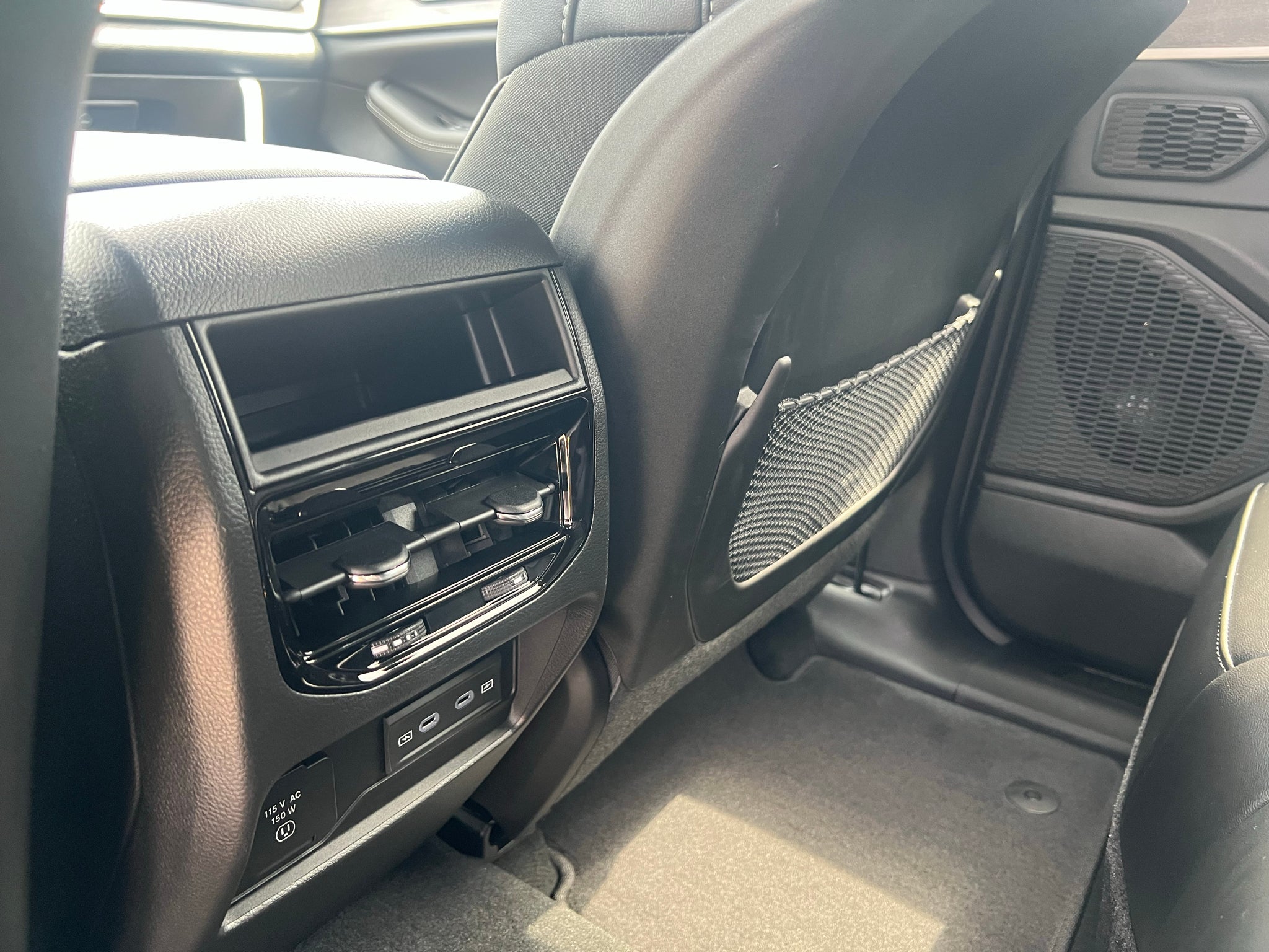 2027 Jeep Grand Cherokee GRAND CHEROKEE LIMITED 4X2