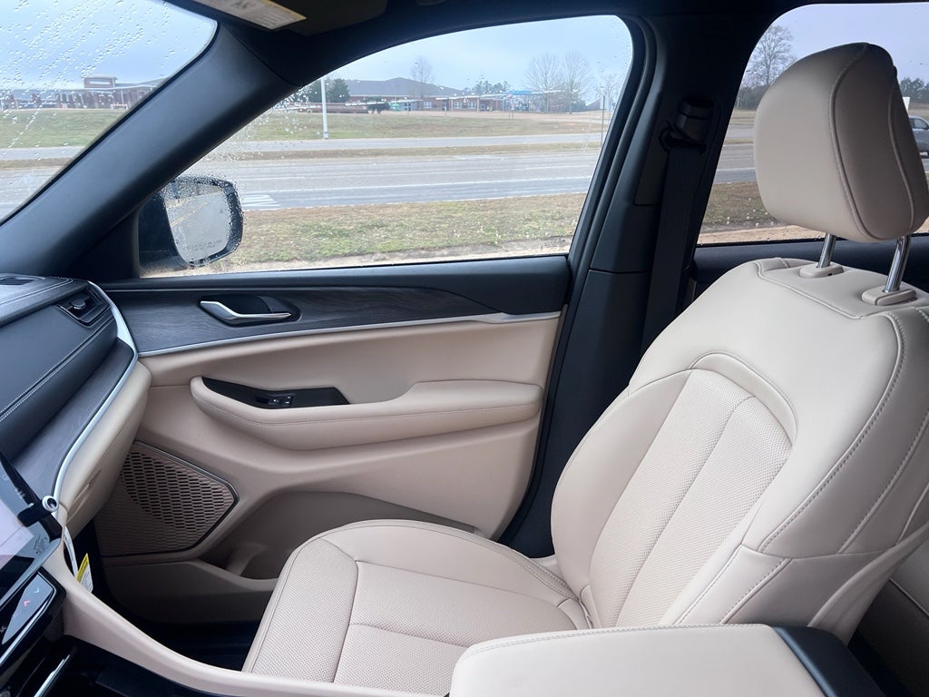 2026 Jeep Grand Cherokee GRAND CHEROKEE LIMITED 4X2