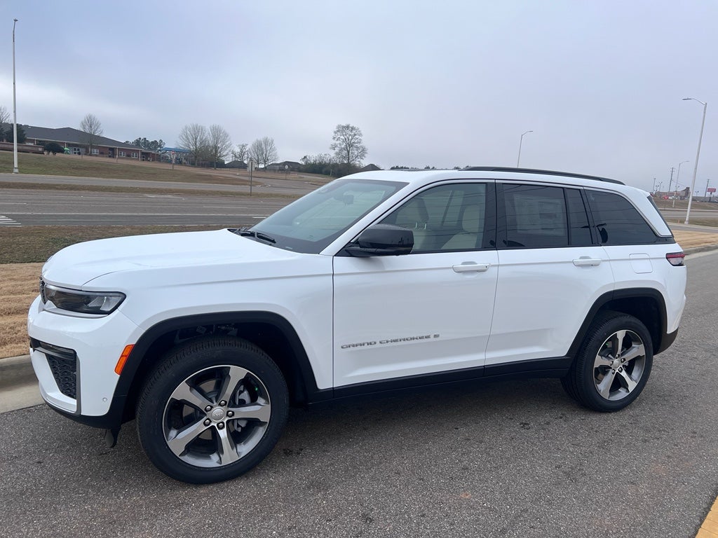 2026 Jeep Grand Cherokee GRAND CHEROKEE LIMITED 4X2