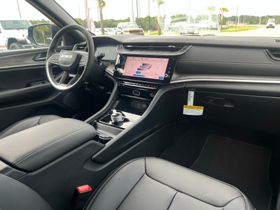 2027 Jeep Grand Cherokee GRAND CHEROKEE LIMITED 4X2