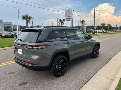2027 Jeep Grand Cherokee GRAND CHEROKEE LIMITED 4X2