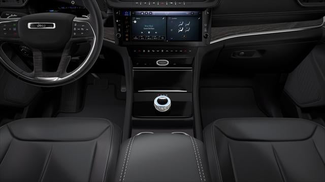 2027 Jeep Grand Cherokee GRAND CHEROKEE LIMITED 4X2