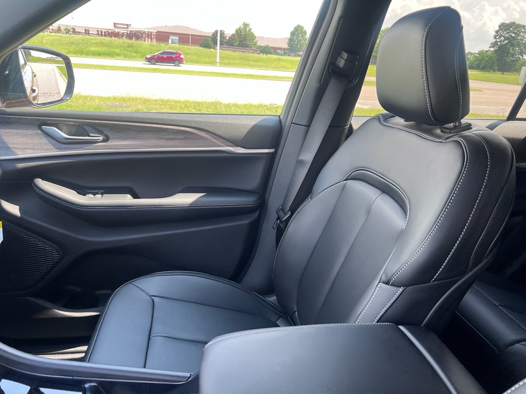 2026 Jeep Grand Cherokee GRAND CHEROKEE LIMITED 4X2