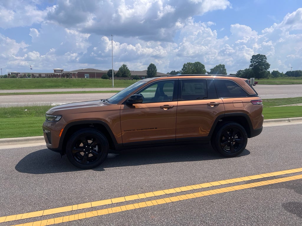 2026 Jeep Grand Cherokee GRAND CHEROKEE LIMITED 4X2