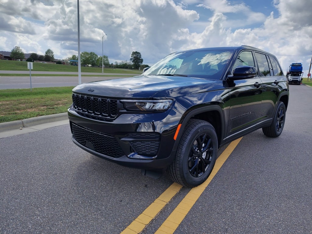 2025 Jeep Grand Cherokee GRAND CHEROKEE ALTITUDE X 4X4